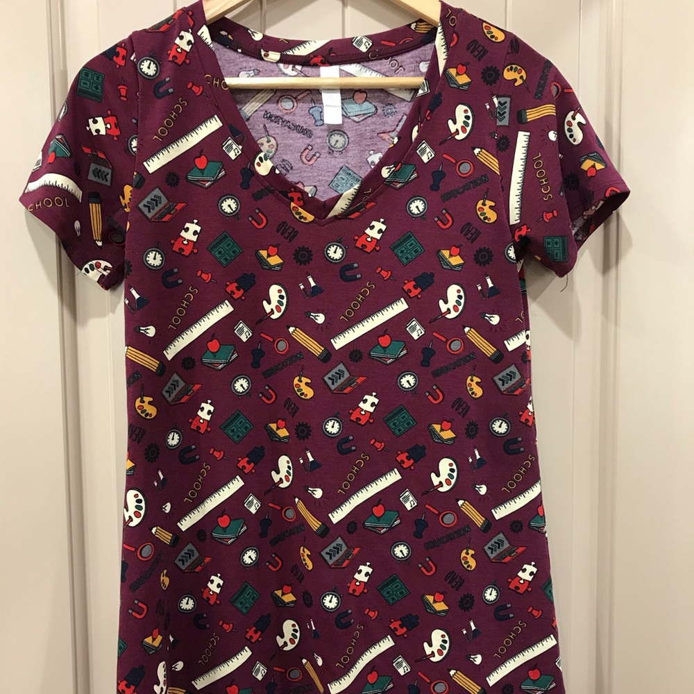LulaRoe Classic T